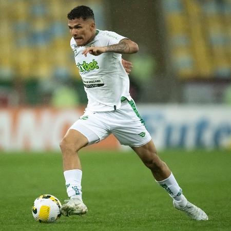 Gabriel Tota, que pertence ao Juventude, teve o contrato de empréstimo rescindido com o Ypiranga - Jorge Rodrigues/AGIF