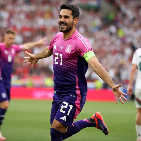 Ilkay Gündogan comemora gol da Alemanha diante da Hungria na Eurocopa