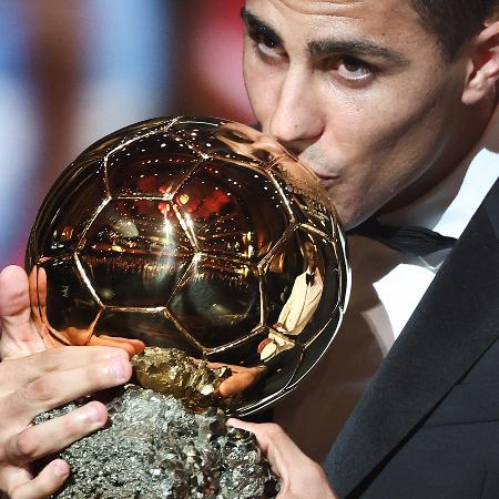 Rodri foi o último vencedor da Bola de Ouro no futebol masculino em 2024. - FRANCK FIFE / AFP