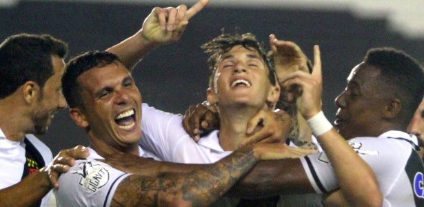 Matheus Vital comemora gol marcado pelo Vasco contra o Grêmio - Paulo Fernandes/Vasco.com.br