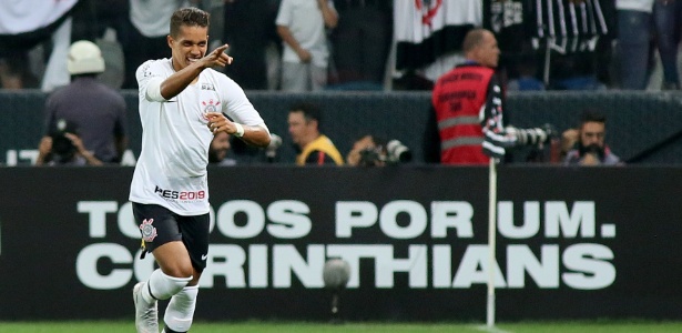 Camisa do Corinthians não tem patrocinador máster regular desde abril de 2017 - LUIS MOURA/WPP/ESTADÃO CONTEÚDO
