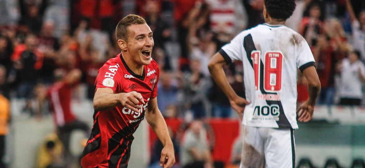Athletico, de Marco Rubén, foi um dos destaques da primeira rodada do Campeonato Brasileiro - Gabriel Machado/Agif