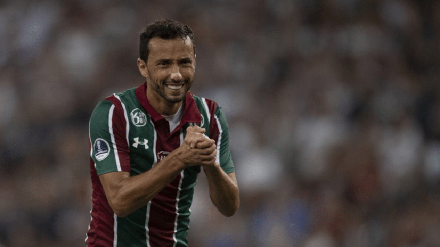 Nenê em jogo do Fluminense - Lucas Merçon/Fluminense FC