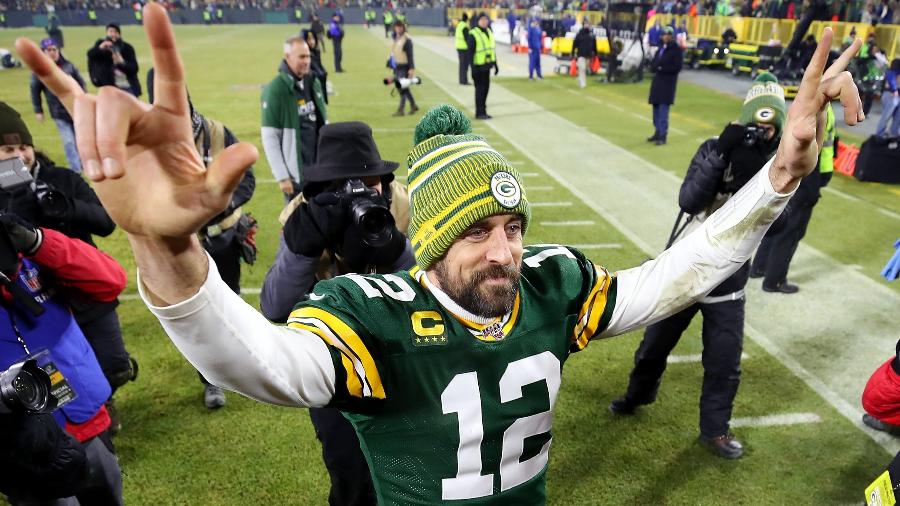 Aaron Rodgers comemora vitória do Green Bay Packers sobre o Seattle Seahawks - Gregory Shamus/Getty Images/AFP