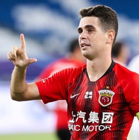 China: Oscar tem o 10º maior salário do futebol mundial