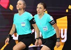 Trio de arbitragem feminino na Copa é marco histórico e alerta preocupante - Wolfgang Rattay/Reuters