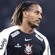 Genética ajuda, Carrillo volta ao Corinthians e isenta sintético por lesão