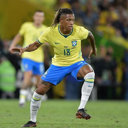 Danilo, do Botafogo, em atuação pela seleção brasileira contra o Panamá