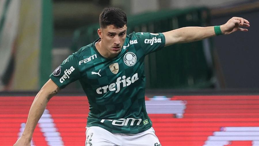 Piquerez, lateral do Palmeiras, em ação durante a partida contra o São Paulo, pela Libertadores 2021 - Cesar Greco/Palmeiras