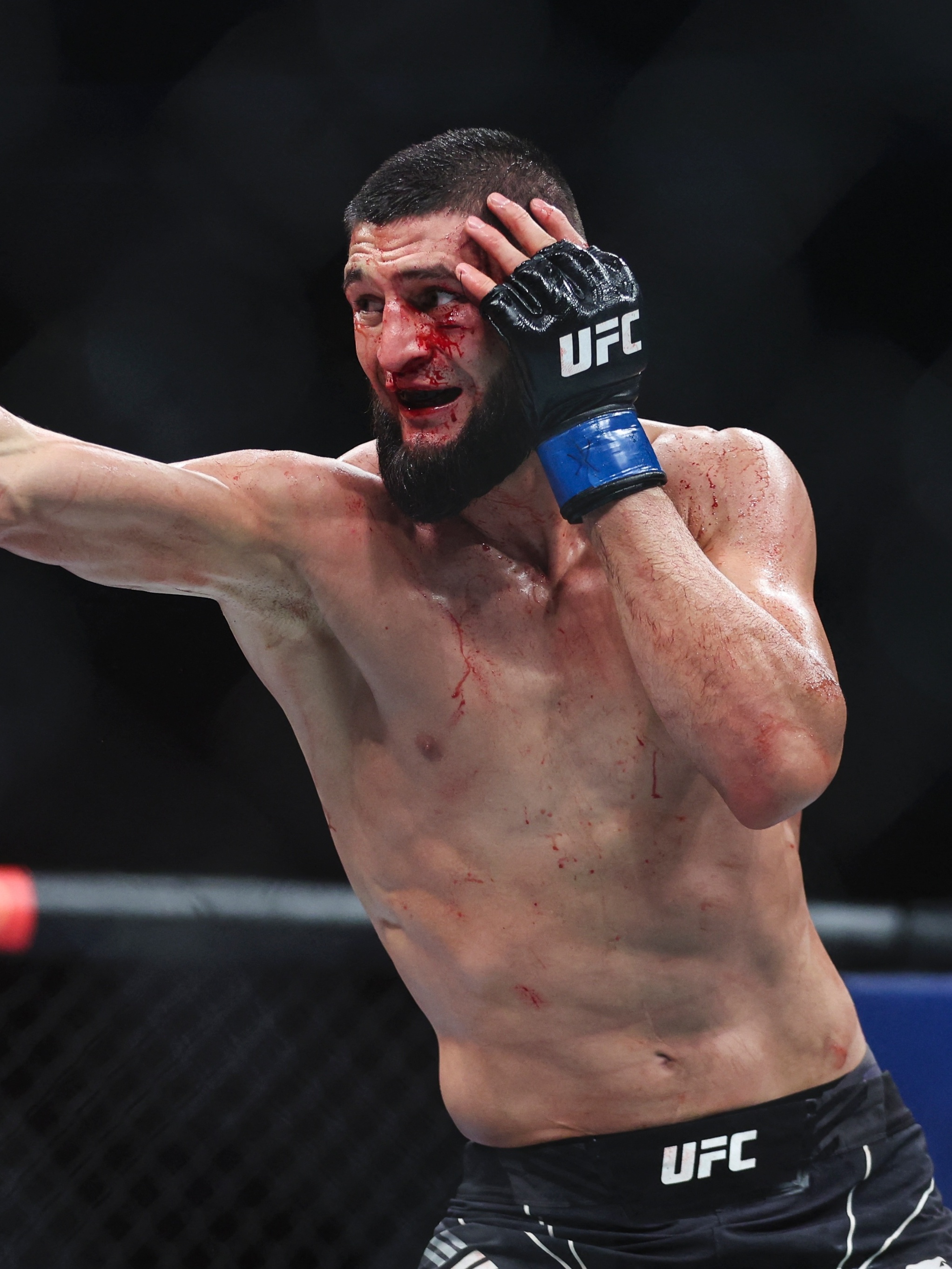 Chimaev revela motivo para lutar com Diaz no UFC: ” Pelo dinheiro