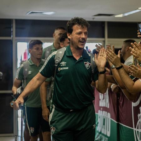 Fernando Diniz teve o nome gritado pela torcida do Fluminense no Mané Garrincha  - Foto: Marina Garcia/Fluminense FC