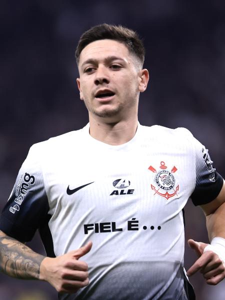 Rodrigo Garro, do Corinthians, durante jogo contra o Grêmio, pelo Brasileirão