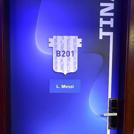 Quarto de Messi na concentração da Argentina na Copa virou "templo" e mini museu