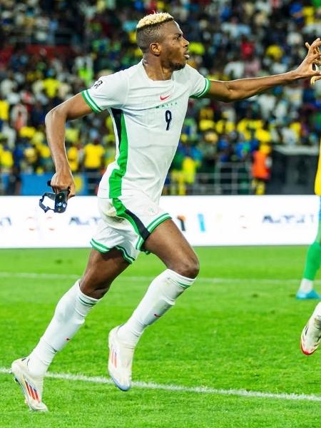Osimhen e Lookman em ação pela seleção da Nigéria Osimhen e Lookman em ação pela seleção da Nigéria
