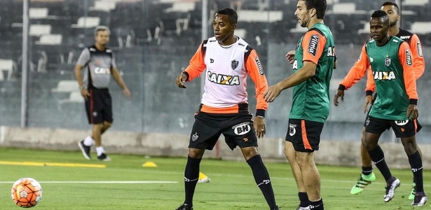 Robinho participou do treino em Santiago, mas foi vetado para o jogo do Atlético-MG com o Colo-Colo - Bruno Cantini/Clube Atlético Mineiro