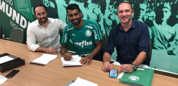 Thiago Santos assina renovação por mais quatro temporadas com o Palmeiras - Divulgação