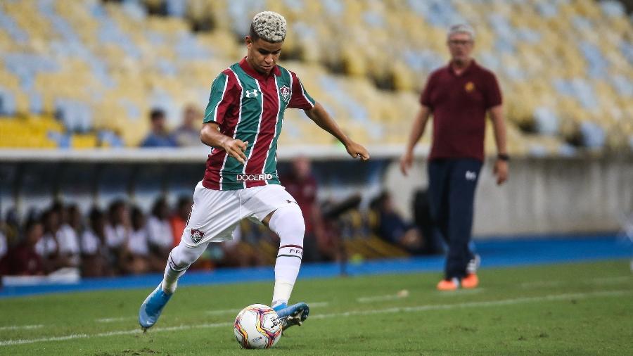 Destaque do Flu contra a Portuguesa, Miguel ganhou vaga no time titular  - Lucas Merçon/Fluminense FC
