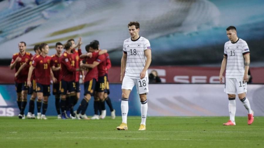 Alemanha lamenta durante a partida contra a Espanha, pela Liga das Nações - dpa/picture alliance via Getty I