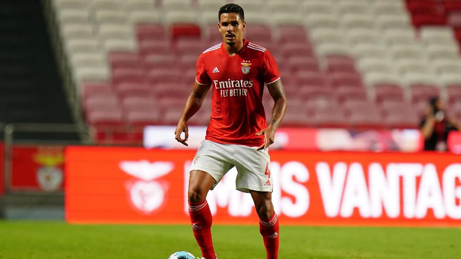 Lucas Veríssimo não joga desde novembro de 2021, mas segue na mira da seleção brasileira - Gualter Fatia/Getty Images