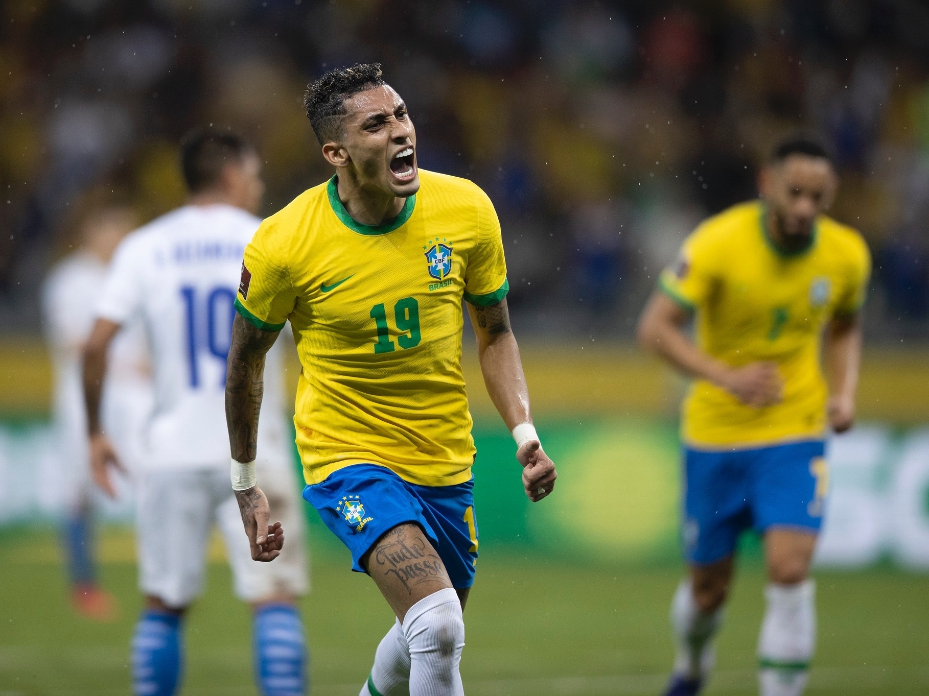 Brasil brilha na estreia da Copa com futebol ofensivo e seguro - 24/11/2022  - UOL Esporte