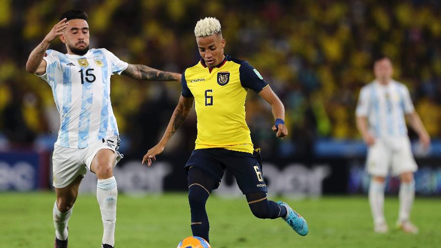 Escalação irregular de Byron Castillo pode fazer o Equador perder a vaga na Copa do Mundo - Jose Jacome - Pool/Getty Images