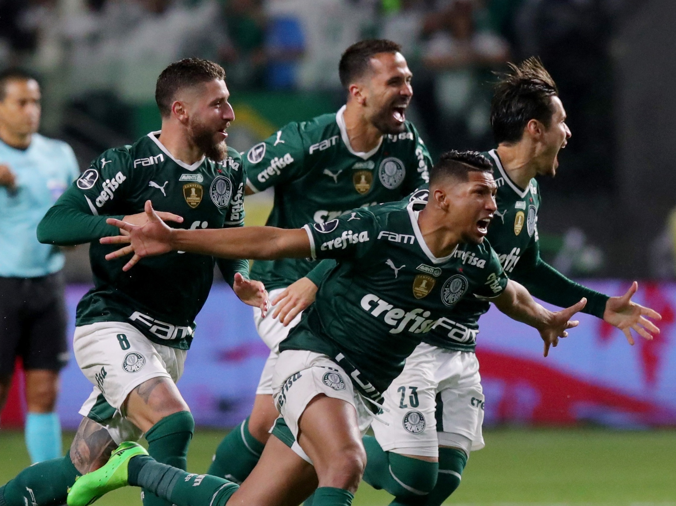 Palmeiras vence Atlético-MG nos pênaltis e vai à semi da Libertadores