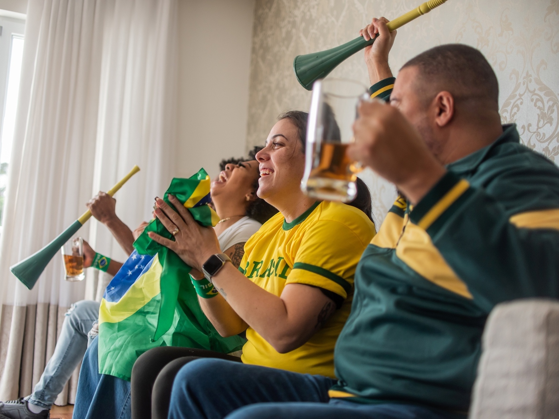 Bola Futebol Verde e Amarelo Copa do Mundo Brasil Decoração Festa  Aniversário Cerâmica