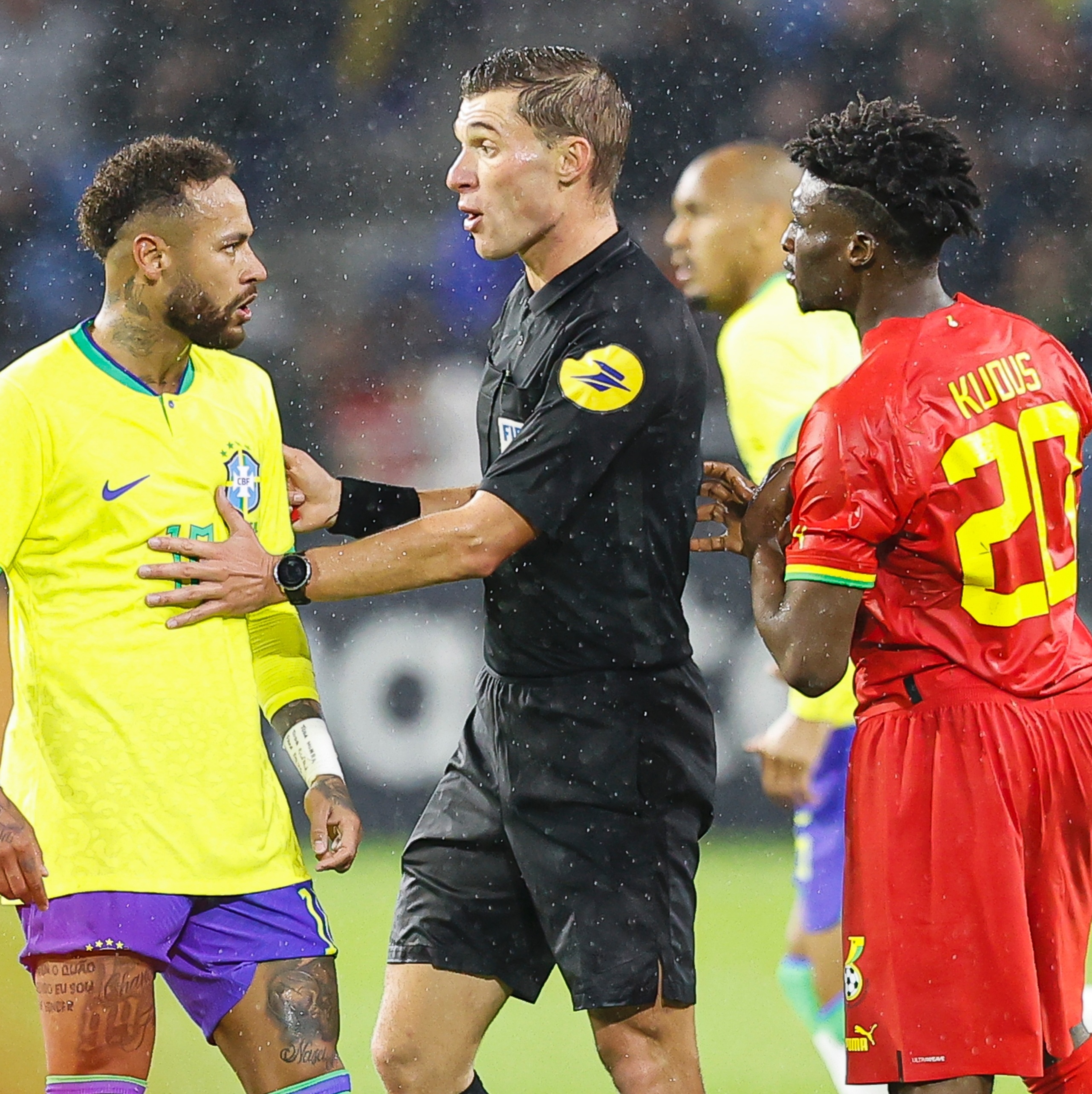 O melhor jogador a vestir a camisa da Inglaterra : r/futebol