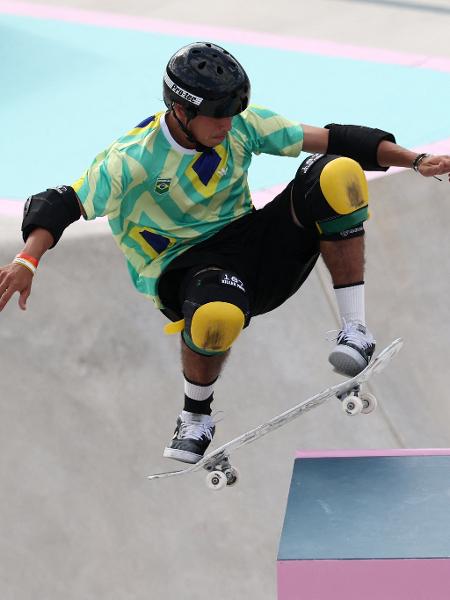 Augusto Akio, medalhista de bronze em Paris, chegou a final do Mundial de Skate Park