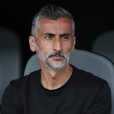 José Riveiro, técnico do Al Ahly, durante jogo contra o Palmeiras no Mundial José Riveiro, técnico do Al Ahly, durante jogo contra o Palmeiras no Mundial