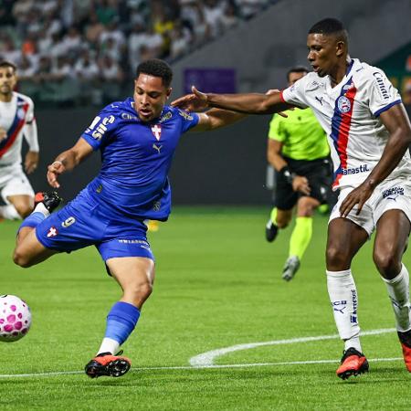 Vitor Roque, do Palmeiras, durante partida contra o Bahia, pelo Brasileirão Vitor Roque, do Palmeiras, durante partida contra o Bahia, pelo Brasileirão