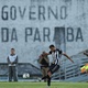 Aos 45 anos e na S&eacute;rie C, Nen&ecirc; nega aposentadoria: 'Jogar mais um pouco'