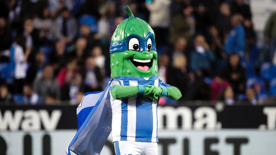 Super Pepino, mascote do Leganés, da primeira divisão espanhola - David S. Bustamante/Soccrates/Getty Images