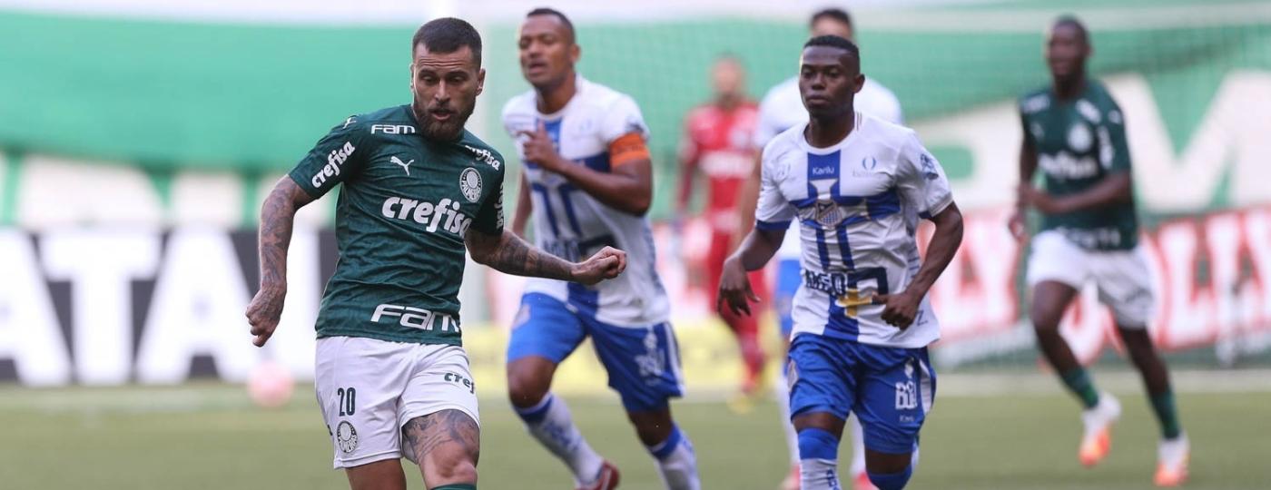 Lucas Lima, do Palmeiras, em jogo contra o Água Santa - Cesar Greco