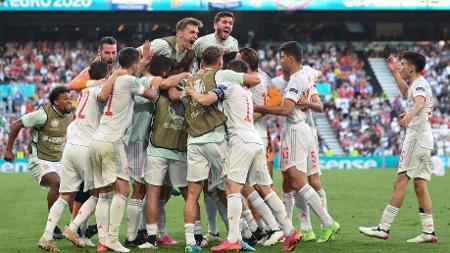 Eurocopa: Espanha bate Croácia em jogo de oito gols e vai às quartas