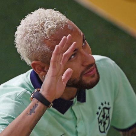 Neymar com a camisa da seleção brasileira - Reprodução