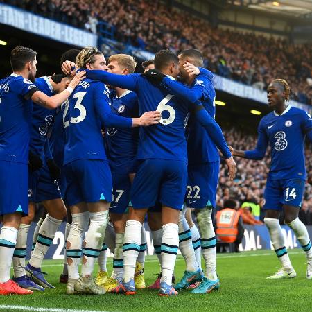 Jogadores do Chelsea celebram gol de Kai Havertz na vitória sobre o Crystal Palace, no Campeonato Inglês - Reprodução/Twitter/Chelsea FC