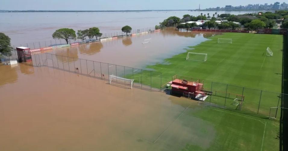 CT do Inter alagado após cheia do rio Guaíba