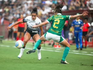 Corinthians e São Paulo na final do Brasileirão feminino com show e um erro