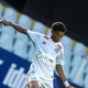 '17 anos com corpo de 15': por que Santos adota cautela com Robinho Jr