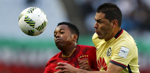 Robinho disputou o último Mundial de Clubes, pelo Guangzhou Evergrande, da China - Thomas Peter/Reuters