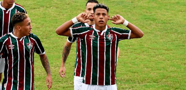 Craque do Fluminense faz três, Brasil atropela Nova Caledônia e respira na  Copa do Mundo Sub-17 - Lance!