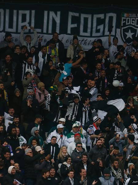 A estrela sobe: Botafogo vitorioso é orgulho de torcedores da nova geração