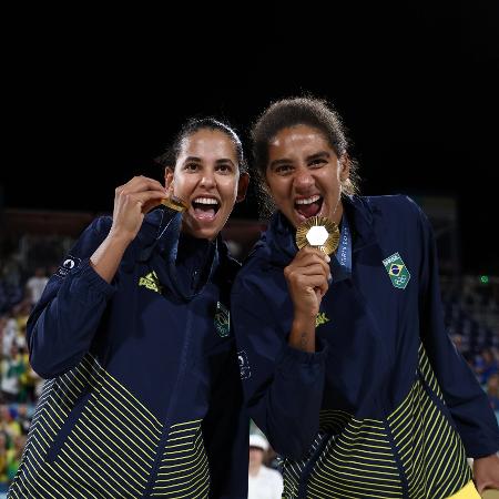 Duda e Ana Patrícia com o ouro no vôlei de praia das Olimpíadas 2024