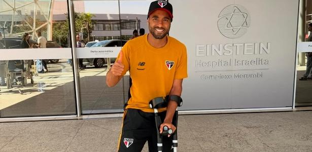 'Dias de dor, silêncio e reflexão', diz Lucas Moura após cirurgia