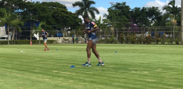 Cruzeiro enxuga grupo e tenta negociar os dois últimos negados por Mano