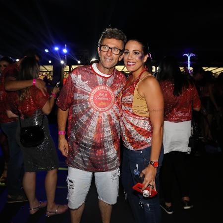 Craque Neto e a mulher, Sandra, no Carnaval de SP 2019 - Claudio Augusto/Brazil News