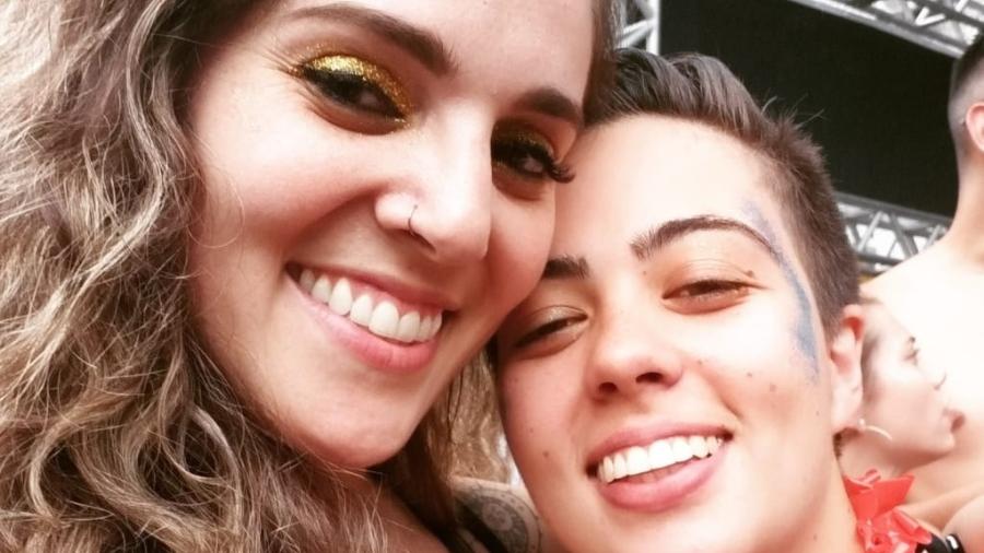 Nicolli e Juliana, torcedoras do pedido de casamento gay no intervalo do Gre-Nal - Arquivo Pessoal