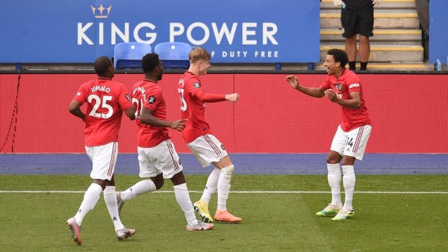 26.jul.2020 - Jesse Lingard comemorando gol do Manchester United sobre o Leicester City - Getty Images