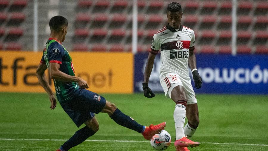 Bruno Henrique, do Flamengo, durante o duelo com o La Calera, do Chile, pela Libertadores - Alexandre Vidal / Flamengo